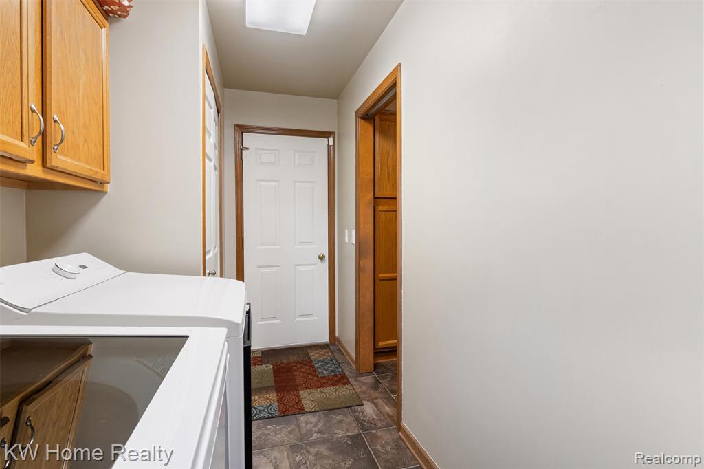 45095 Turnberry Court, Canton, MI 48188 — Photo 16
