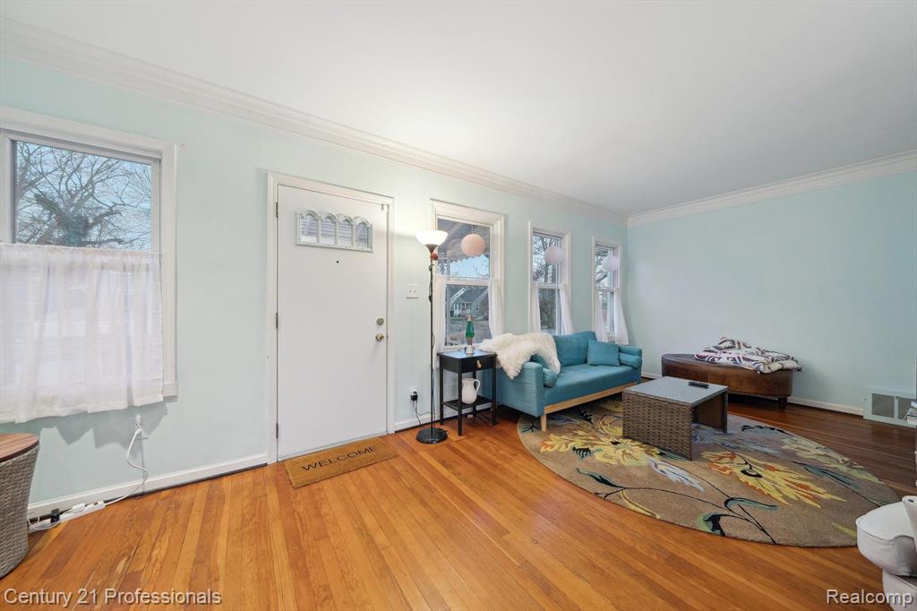 603 S BLAIR Avenue, Royal Oak, MI 48067 — Photo 8
