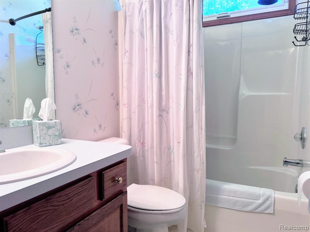 5324 Douglas Road, Monroe, MI 48140 — Photo 19