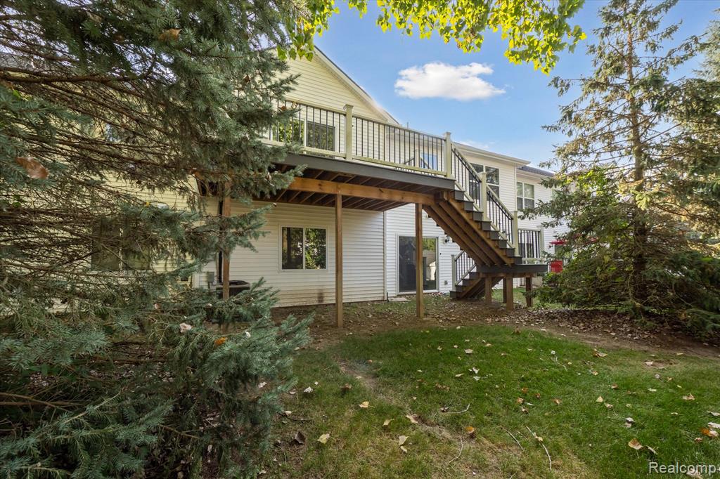 816 Nelsons Ridge Drive, Howell, MI 48843 — Photo 26