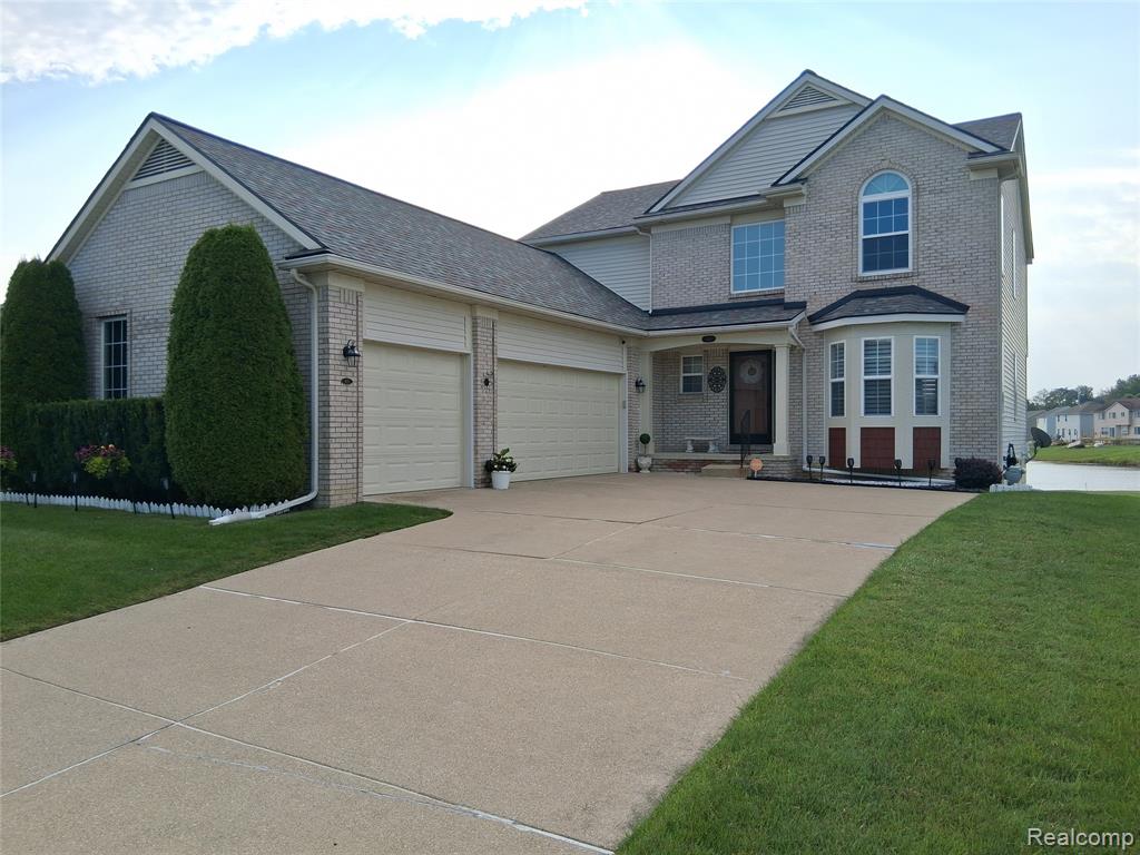 415 Lake Laura Drive, Pontiac, MI 48341 — Photo 28