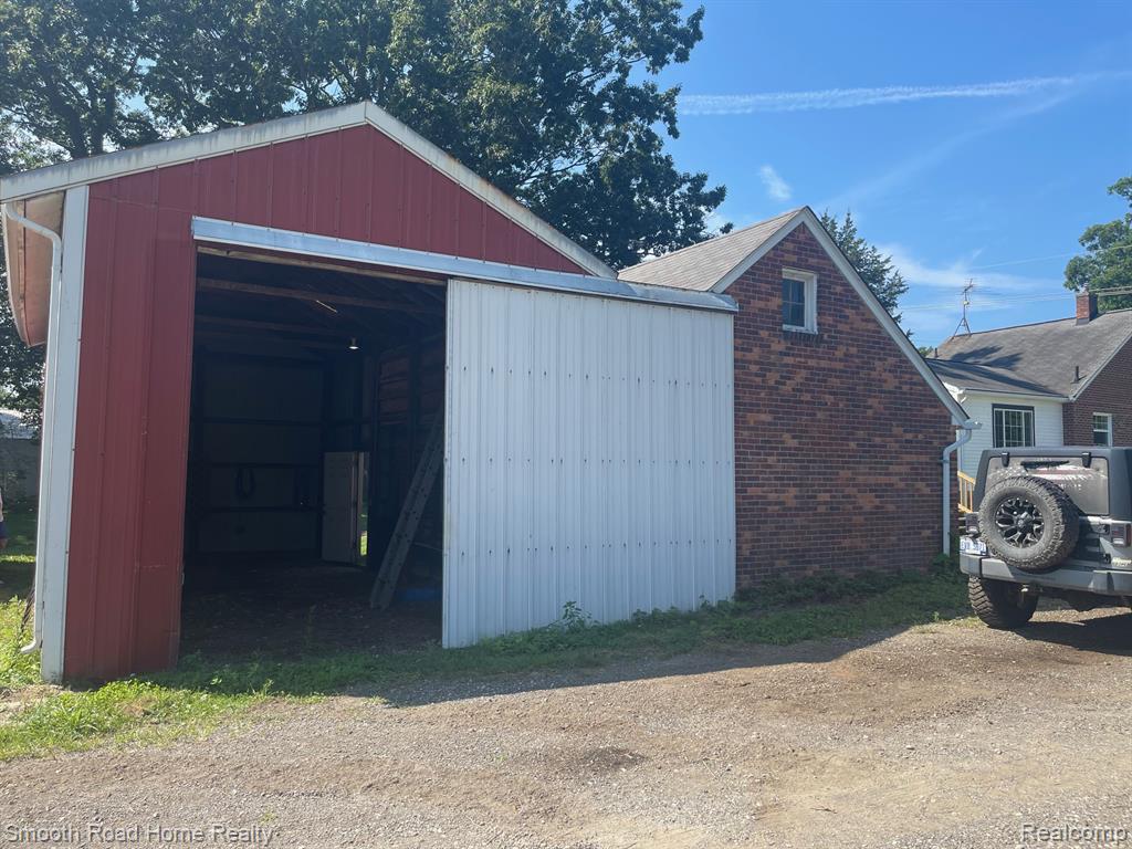 20375 Sumpter Road, Belleville, MI 48111 — Photo 7