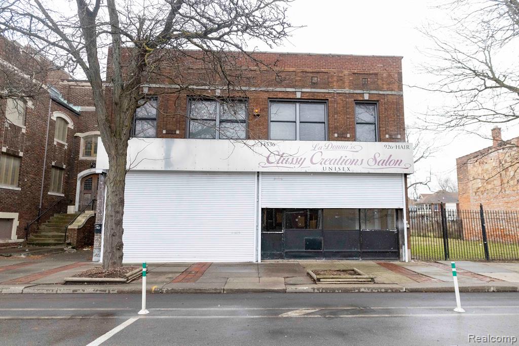 14536 E JEFFERSON Avenue, Detroit, MI 48215 — Photo 35