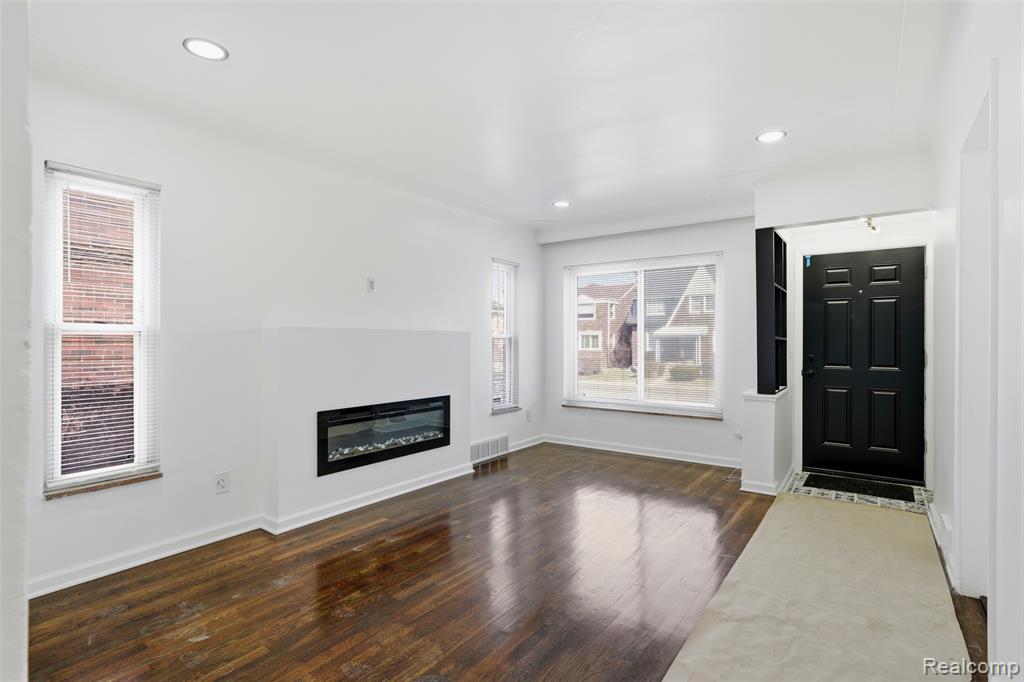 5063 Chalmers Street, Detroit, MI 48213 — Photo 3