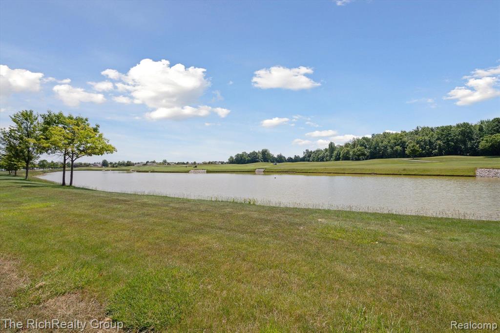 49557 Cherry Hill Road, Canton, MI 48188 — Photo 43