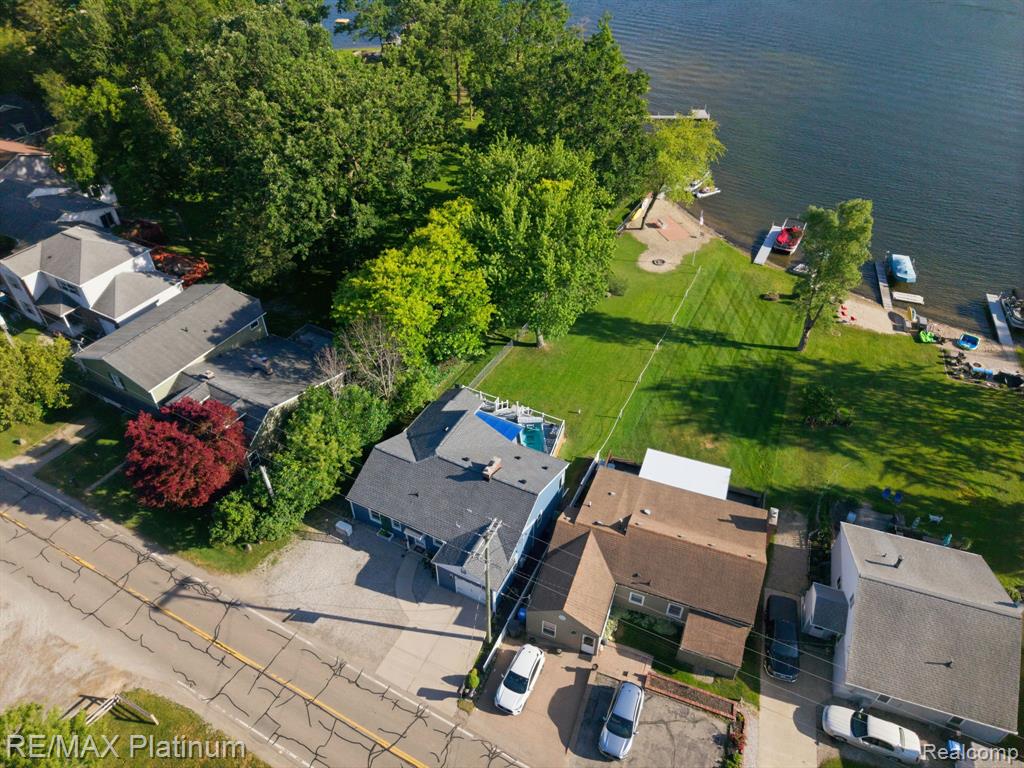 1612 S Hughes Road, Brighton, MI 48114 — Photo 47