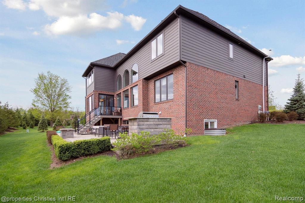 47660 WALES, Northville, MI 48167 — Photo 56