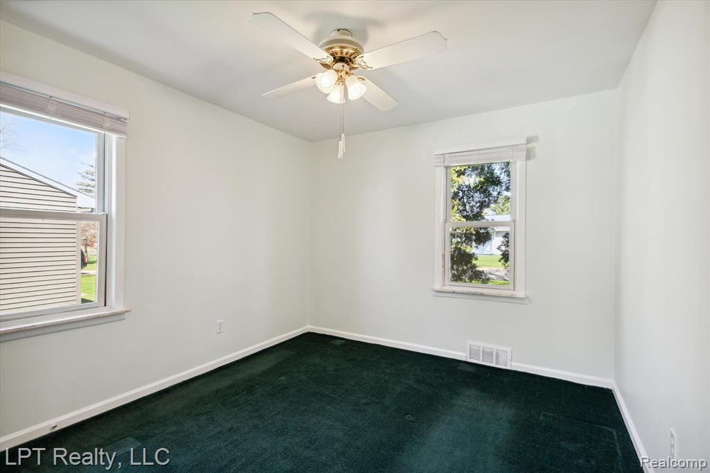 574 WILSON Avenue, Mount Morris, MI 48458 — Photo 19