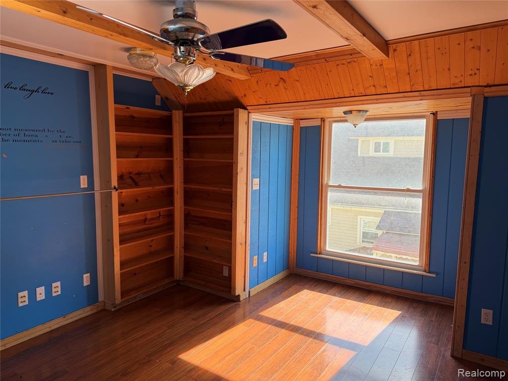 909 Pine Street, Port Huron, MI 48060 — Photo 15