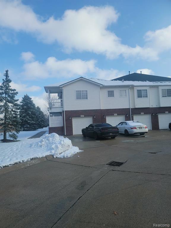 5457 Twin Oaks Drive, Sterling Heights, MI 48314 — Photo 14