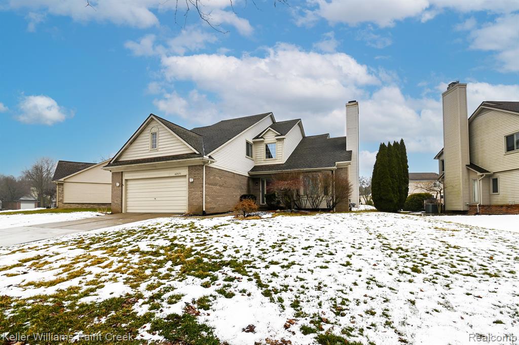 42571 Wimbleton Way, Novi, MI — front exterior