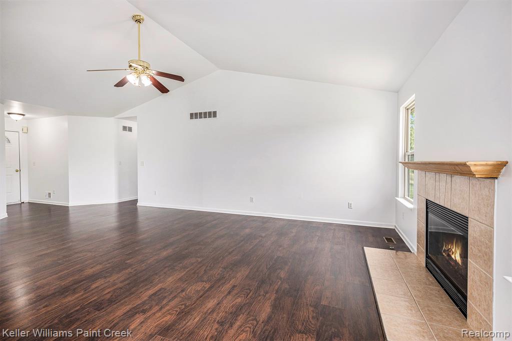 53544 Fox Pointe Drive, New Baltimore, MI 48047 — Photo 7