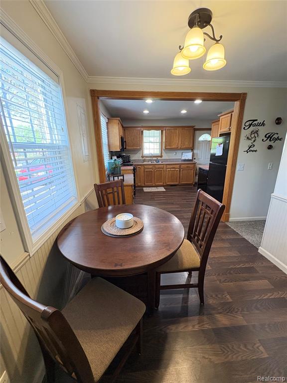 2230 N Center Road, Burton, MI 48509 — Photo 6
