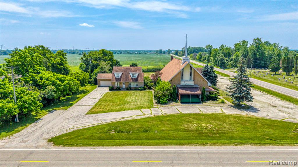 9735 Dolan Road, Columbus, MI — Photo 5