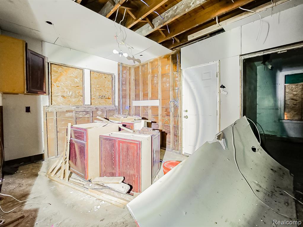 4885 Bedford Street, Detroit, MI 48224 — Photo 9