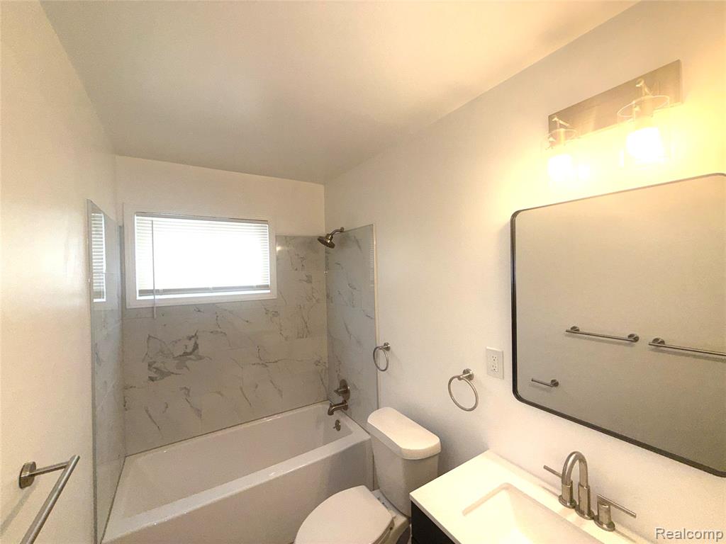 7643 Rivard Avenue, Warren, MI 48091 — Photo 27