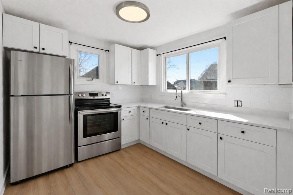 41 W George Avenue, Hazel Park, MI 48030 — Photo 13