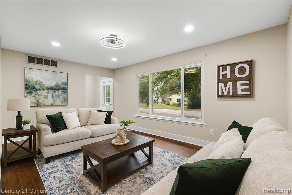 6262 Garden Court, Warren, MI 48091 — Photo 4
