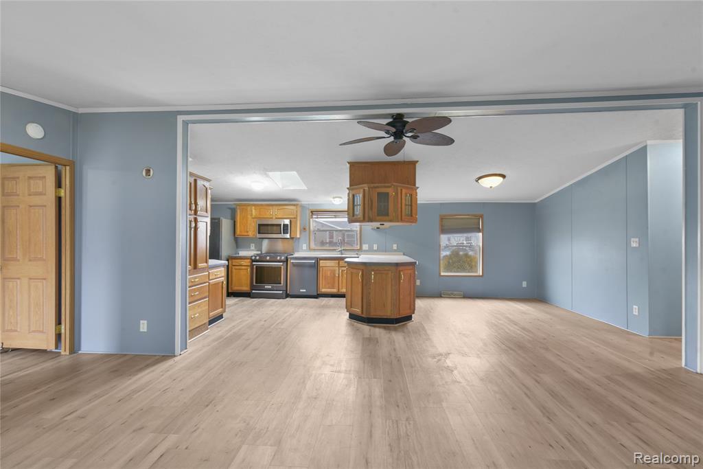 9072 Greentree Drive, Newport, MI 48166 — Photo 13