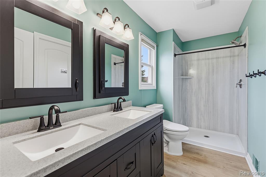 1171 Creekside Court, Burton, MI 48509 — Photo 16