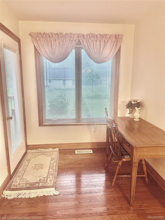 3120 Aberdeen Court, Port Huron, MI 48060 — Photo 25