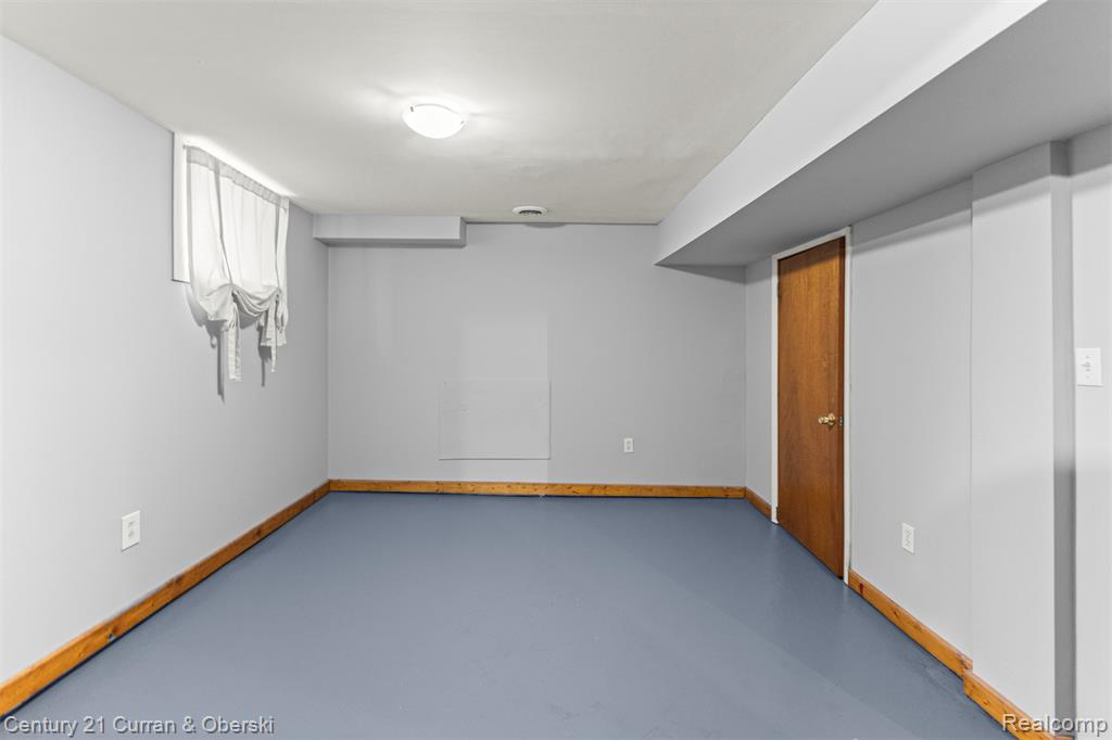 4921 Martin Street, Detroit, MI 48210 — Photo 39
