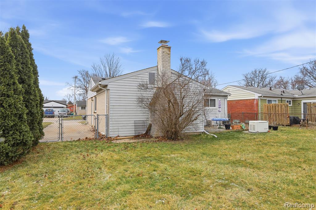 34956 Michele Drive, Romulus, MI 48174 — Photo 27