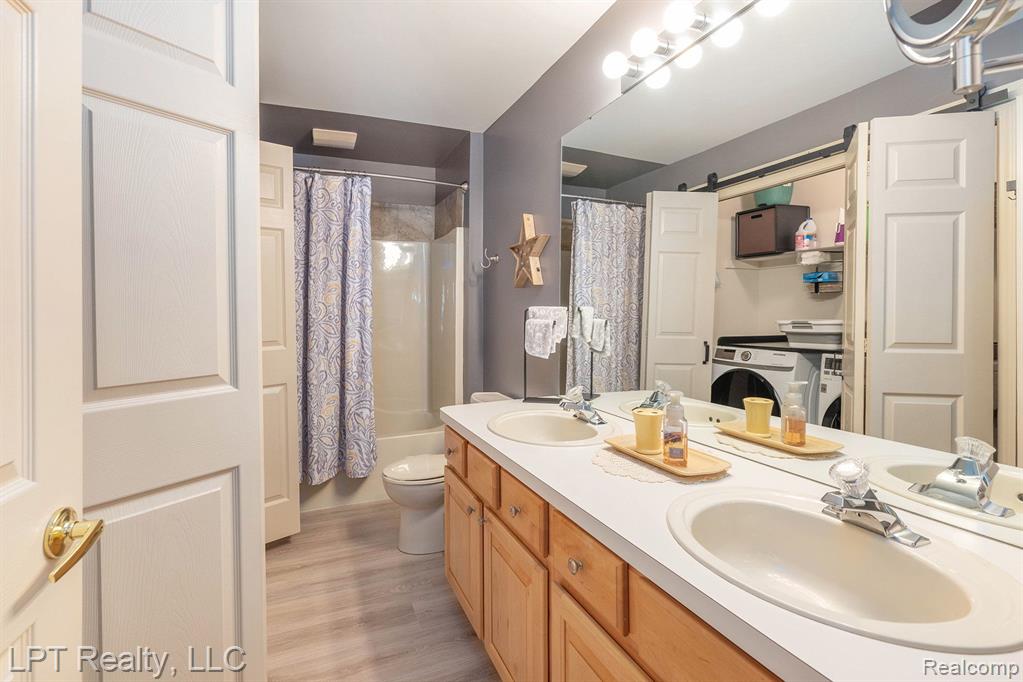 54472 ISLE ROYALE Avenue, Macomb, MI 48042 — Photo 22