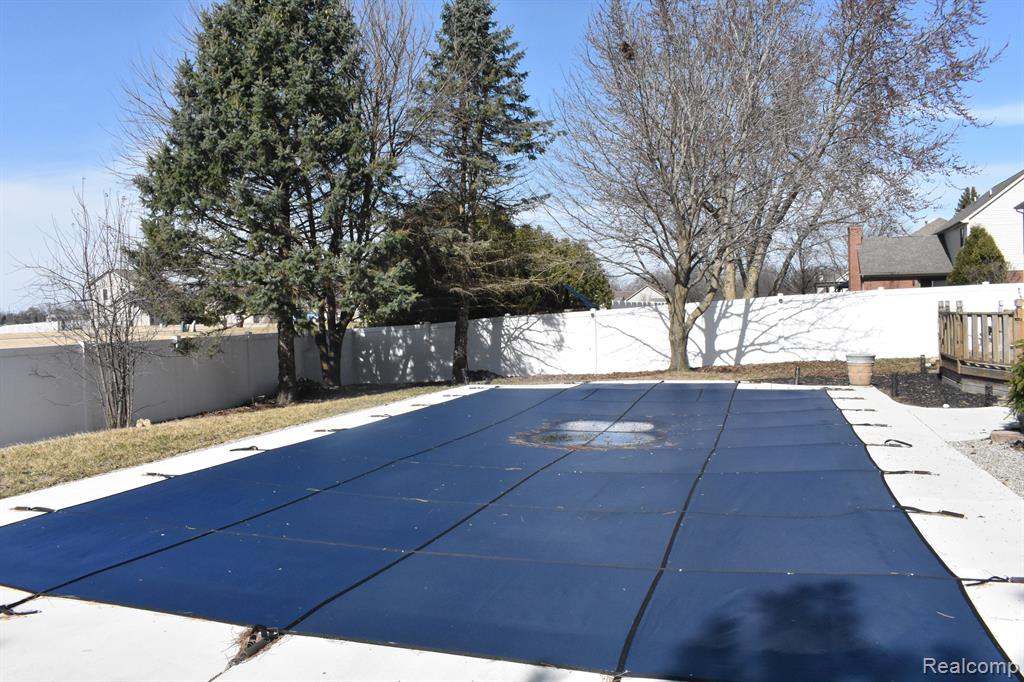 810 CARRINGTON Boulevard, Monroe, MI 48161 — Photo 70