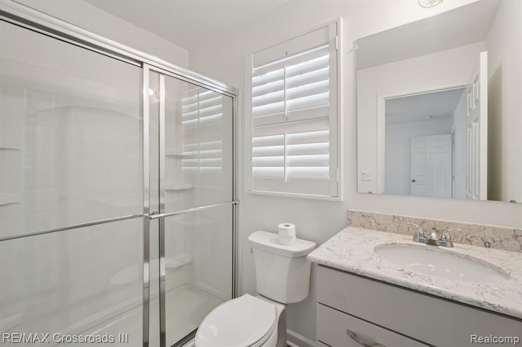 10324 Swan Lake Circle, Ypsilanti, MI 48197 — Photo 22