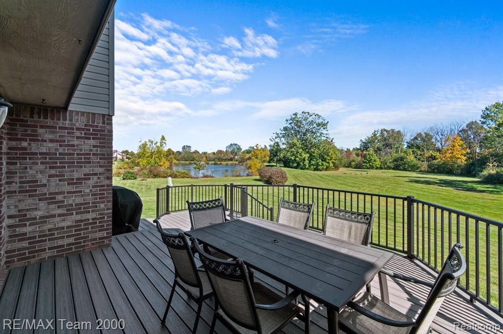4717 POND Run, Canton, MI 48188 — Photo 48