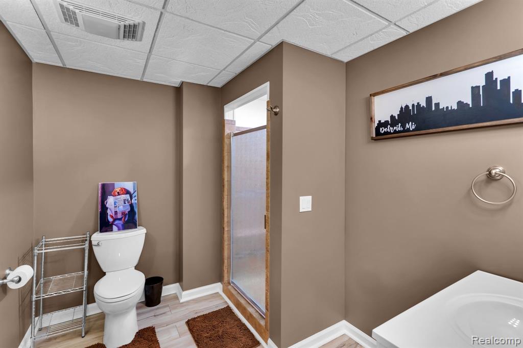 858 WOODSIDE Court, Lake Orion, MI — Photo 28