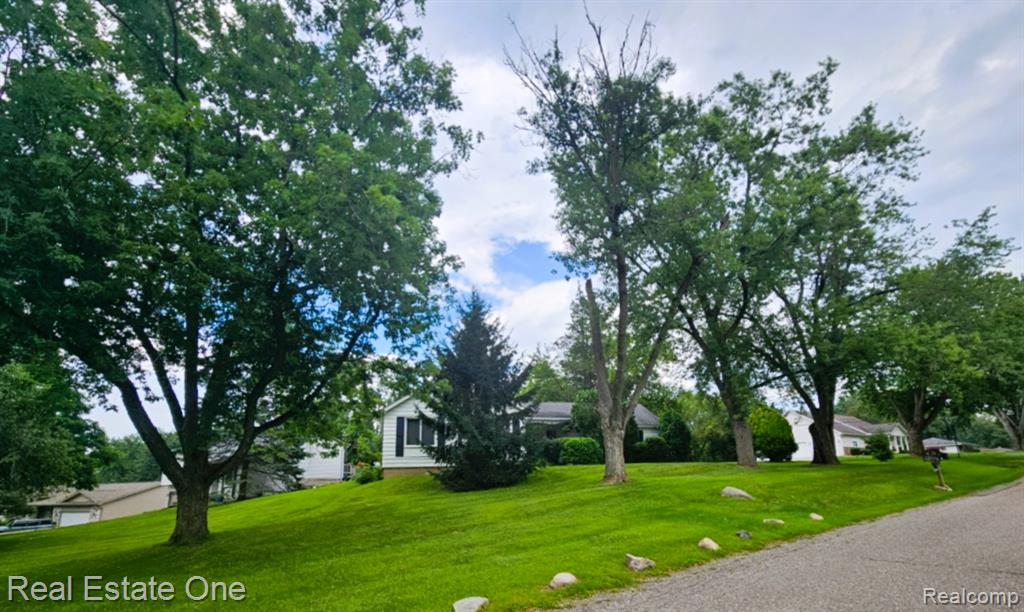 4415 Welland Drive, West Bloomfield, MI 48323 — Photo 37