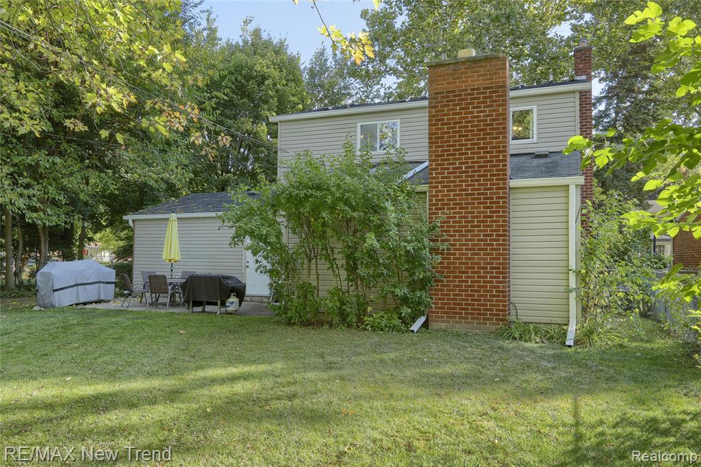 851 N Webik Avenue, Clawson, MI — Photo 27