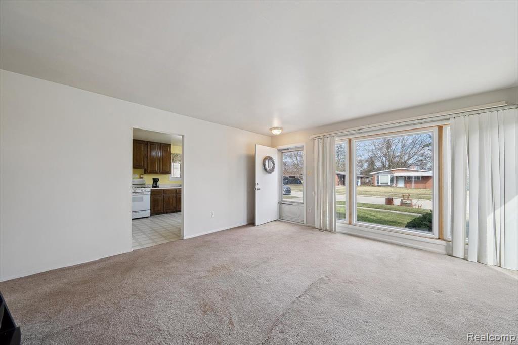 7471 AFFELDT Street, Westland, MI — Photo 11
