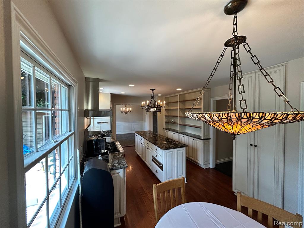 5352 W Doherty Drive, West Bloomfield, MI 48323 — Photo 27