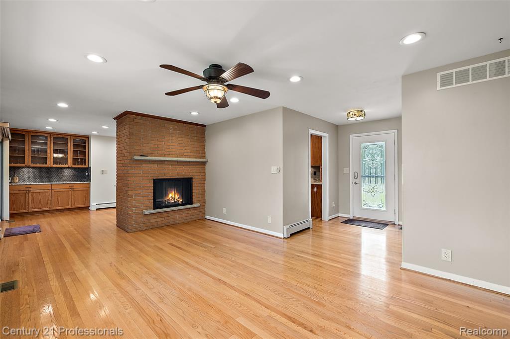 9311 Whipple Shores Drive, Clarkston, MI 48348 — Photo 47