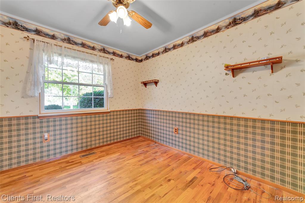 41527 Hamlin Street, Belleville, MI 48111 — Photo 13