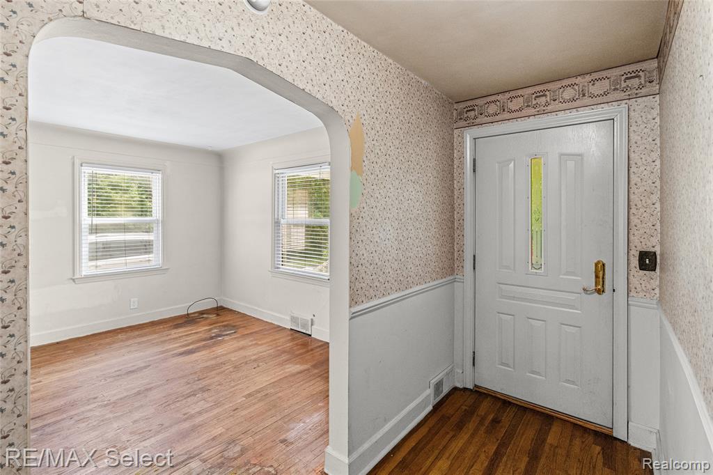 7173 Porter Road, Grand Blanc, MI 48439 — Photo 11