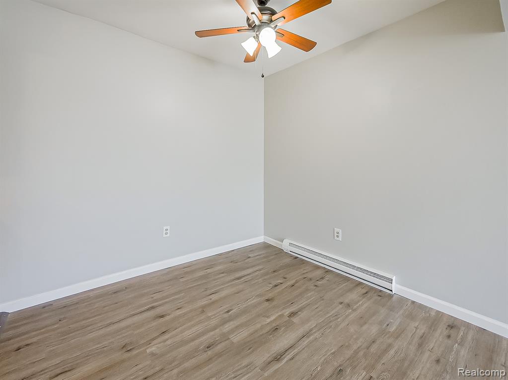 125 E Van Riper Road, Fowlerville, MI 48836 — Photo 19