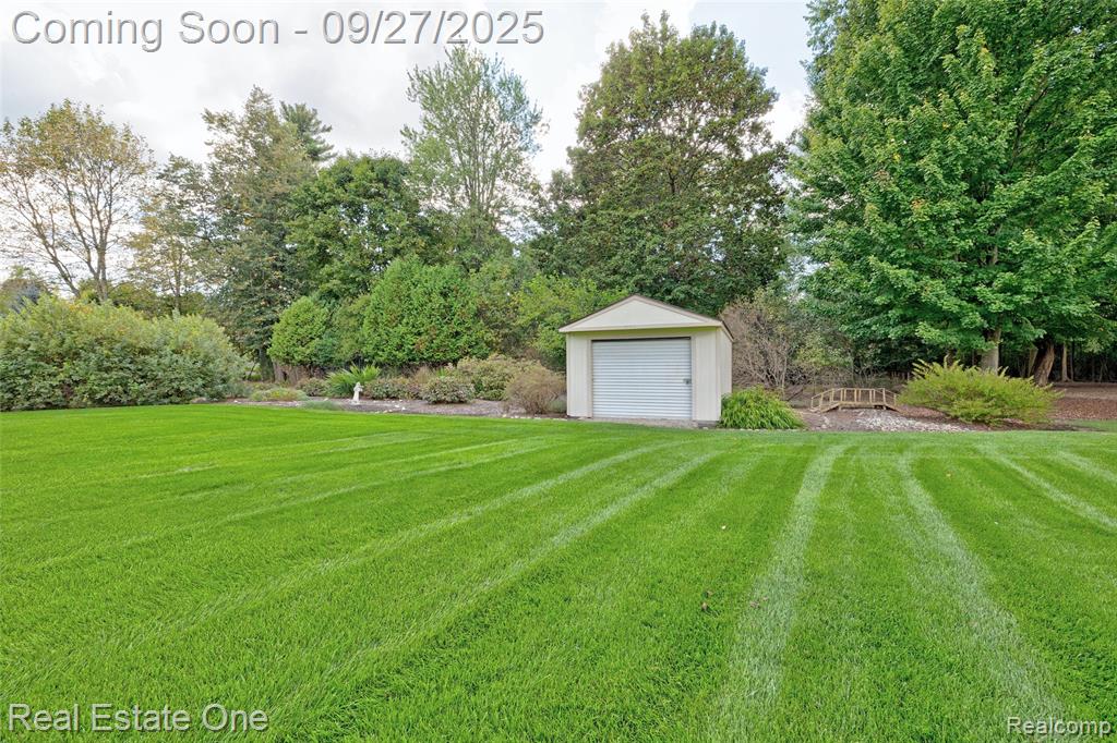 90 Crescent Hill Drive, Ortonville, MI 48462 — Photo 73
