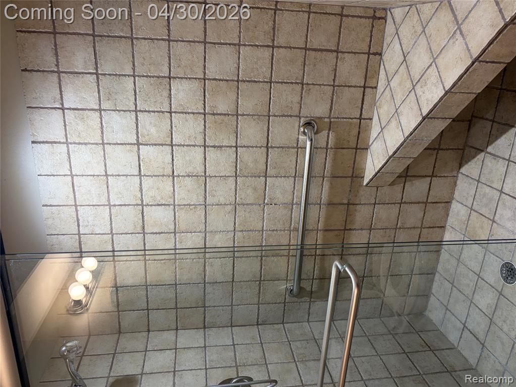 676 Snowbird Circle W, St. Clair, MI 48079 — Photo 23