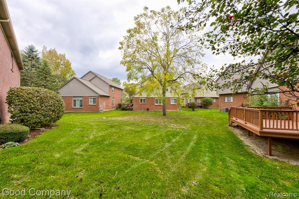 54683 Four Seasons Drive, Shelby Twp, MI 48316 — Photo 51
