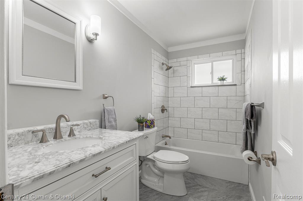 7120 Jackson Avenue, Taylor, MI 48180 — Photo 9