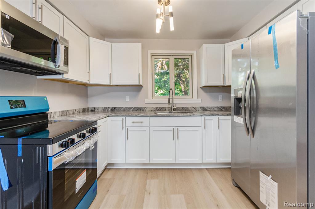 11 S Gratiot Avenue, Mount Clemens, MI 48043 — Photo 9