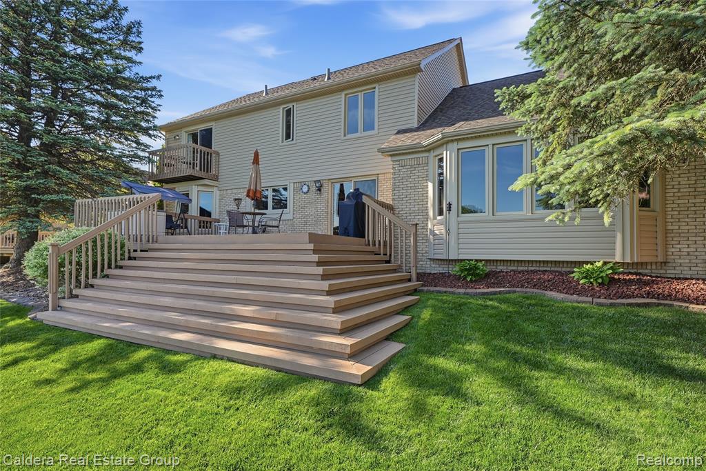8915 Chestnut Run Drive, Utica, MI 48317 — Photo 46