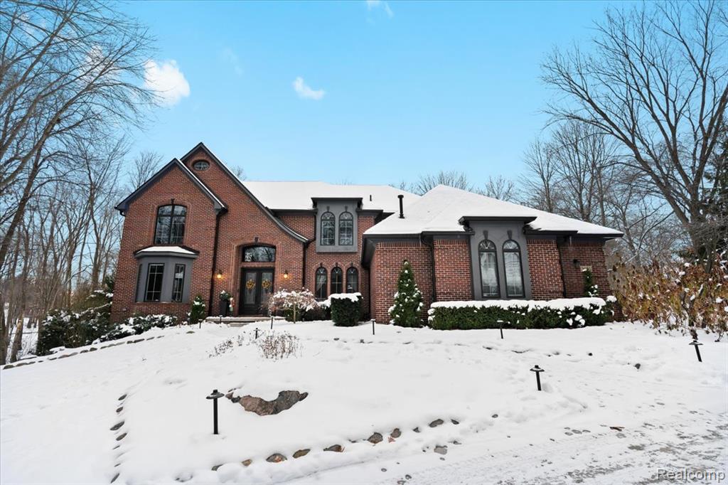 9050 Cascade Drive, South Lyon, MI 48178 — Photo 3