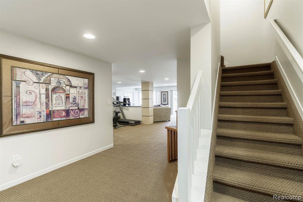 6264 WILDWOOD Lane, West Bloomfield, MI 48324 — Photo 28