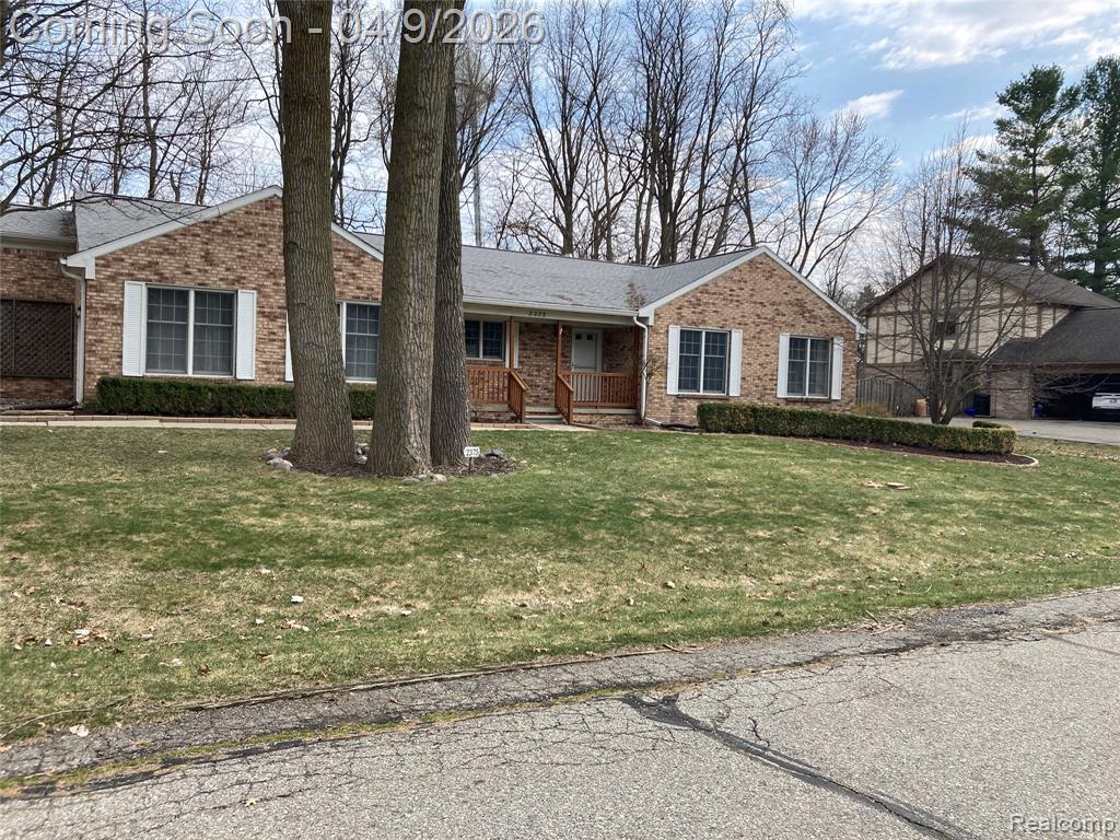 2375 Avondale Street W, Keego Harbor, MI 48320 — Photo 3