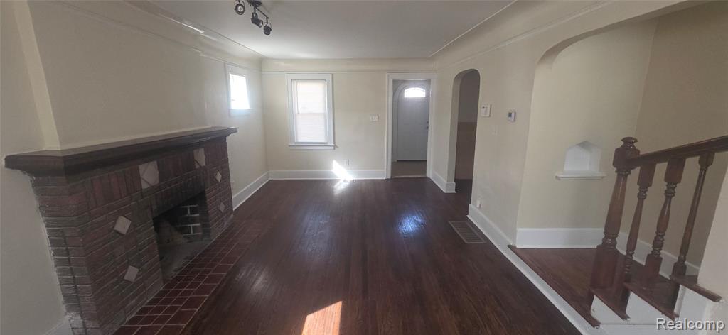 10428 Marne Street, Detroit, MI 48224 — Photo 32